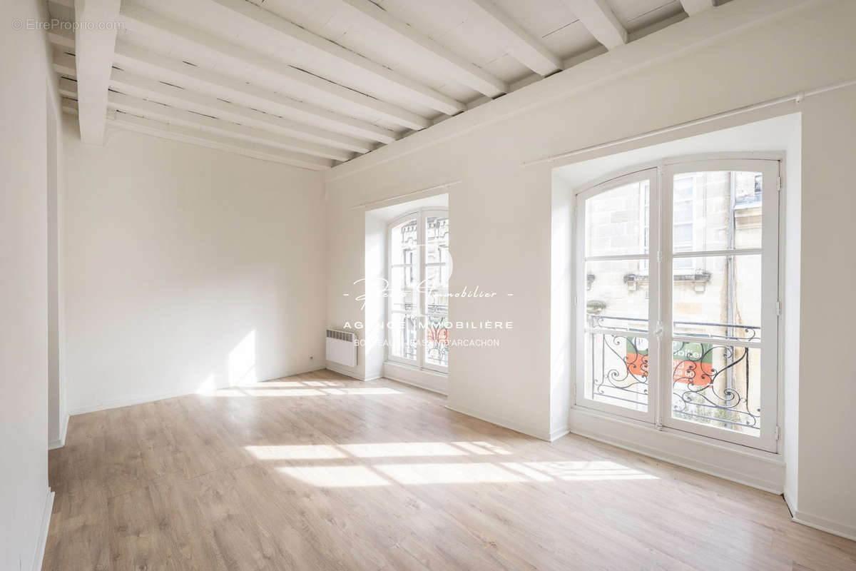 Appartement à BORDEAUX