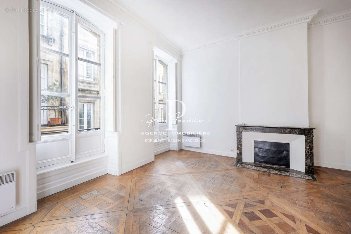 Appartement à BORDEAUX