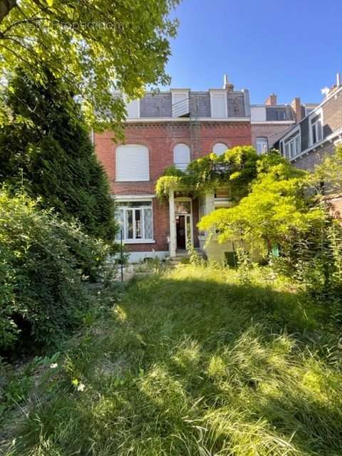 façade arrière - Appartement à LILLE