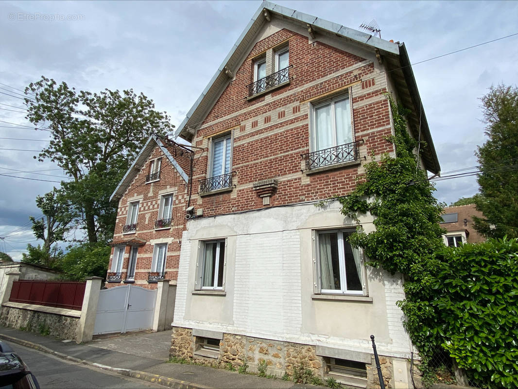 Appartement à VILLECRESNES