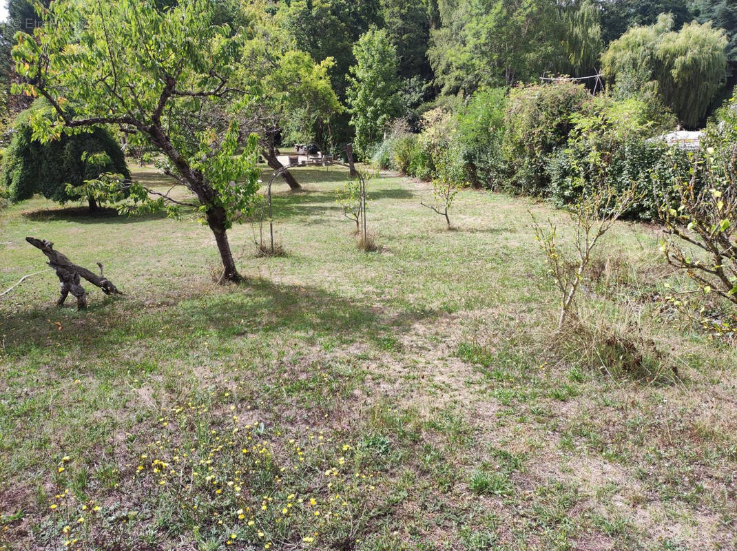 Terrain à DOURDAN