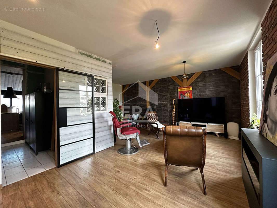 Appartement à COMPIEGNE