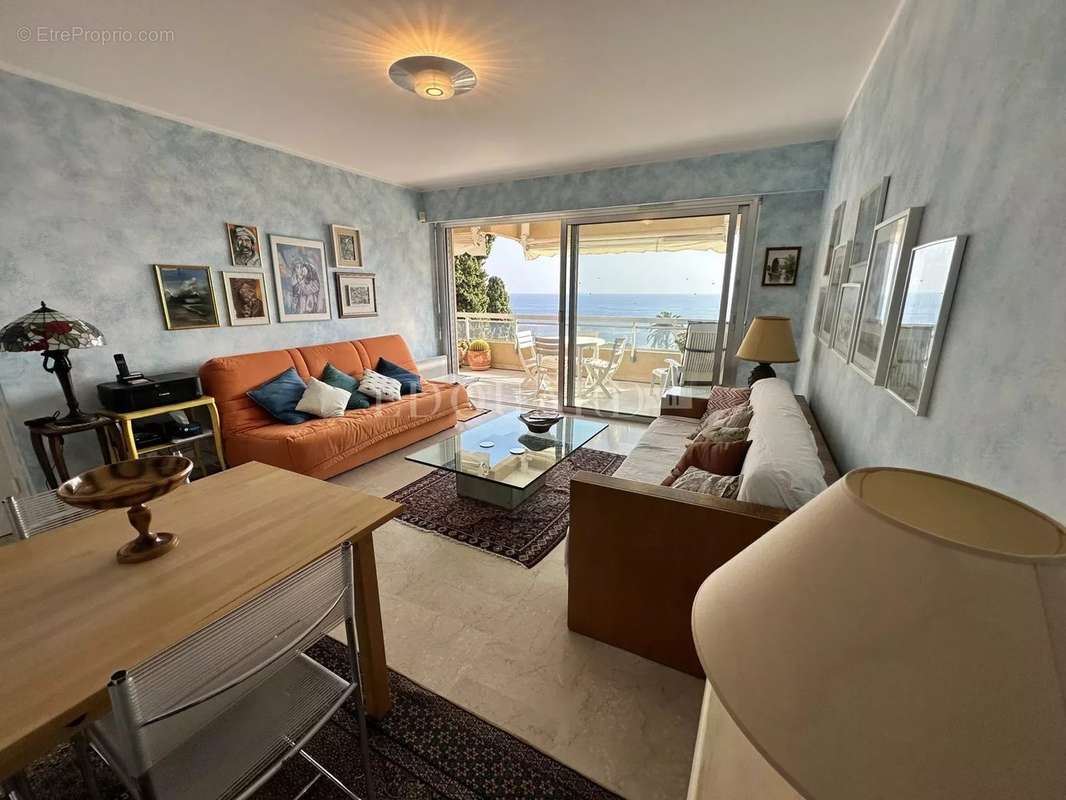 Appartement à MENTON