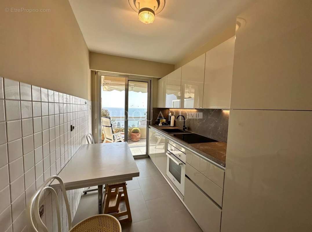 Appartement à MENTON