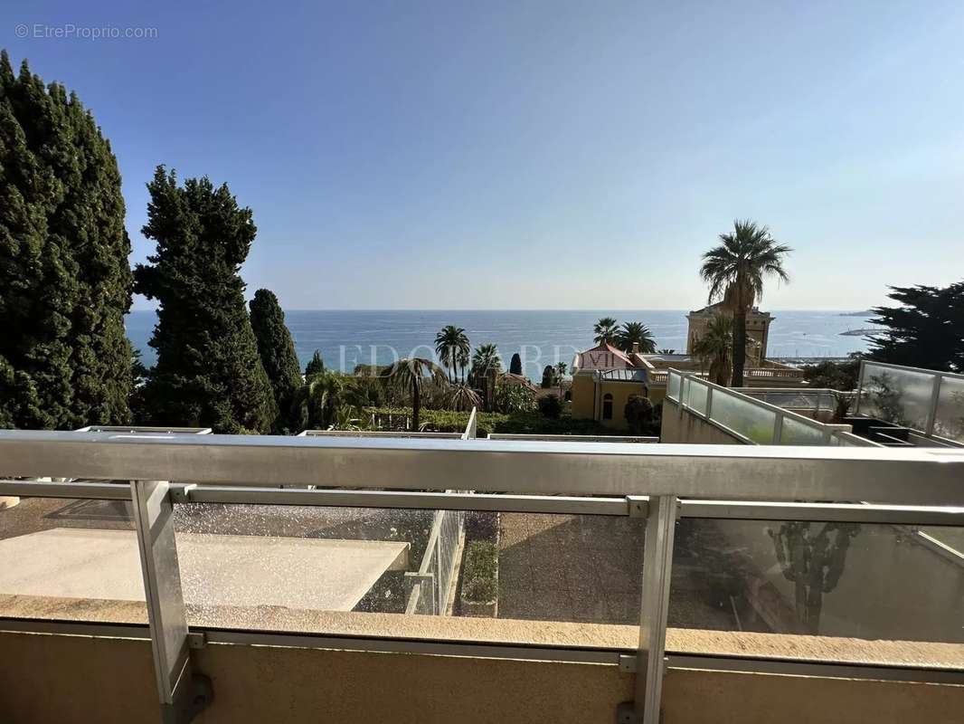 Appartement à MENTON