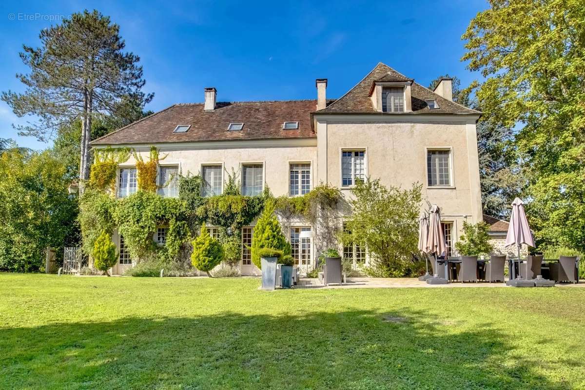 Maison à MONTFORT-L&#039;AMAURY