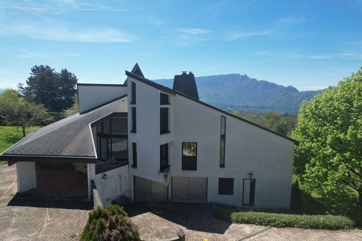 Maison à AIX-LES-BAINS