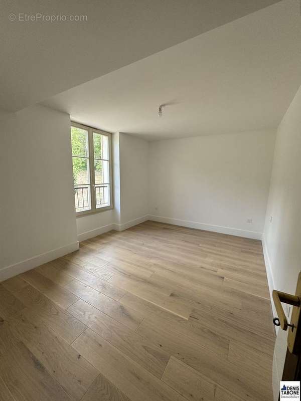 Appartement à SAINT-PRIX