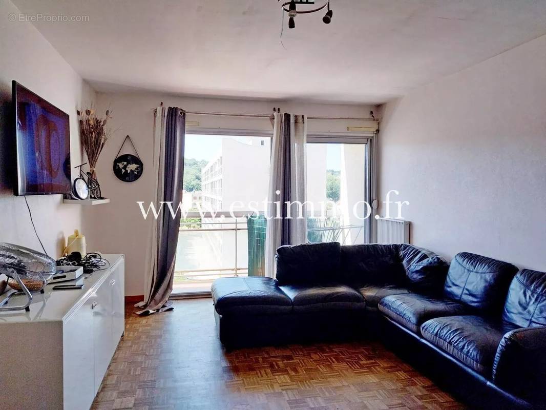 Appartement à RAMONVILLE-SAINT-AGNE