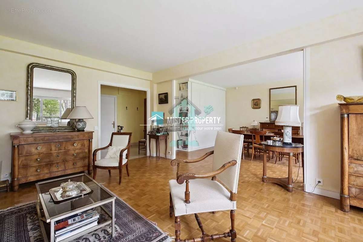 Appartement à MAISONS-LAFFITTE