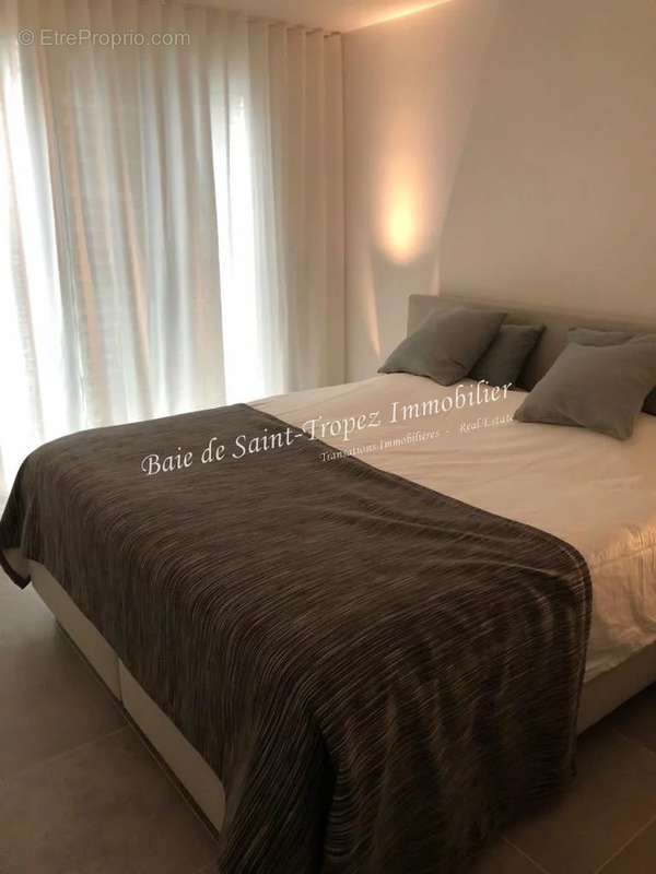 Appartement à SAINT-TROPEZ