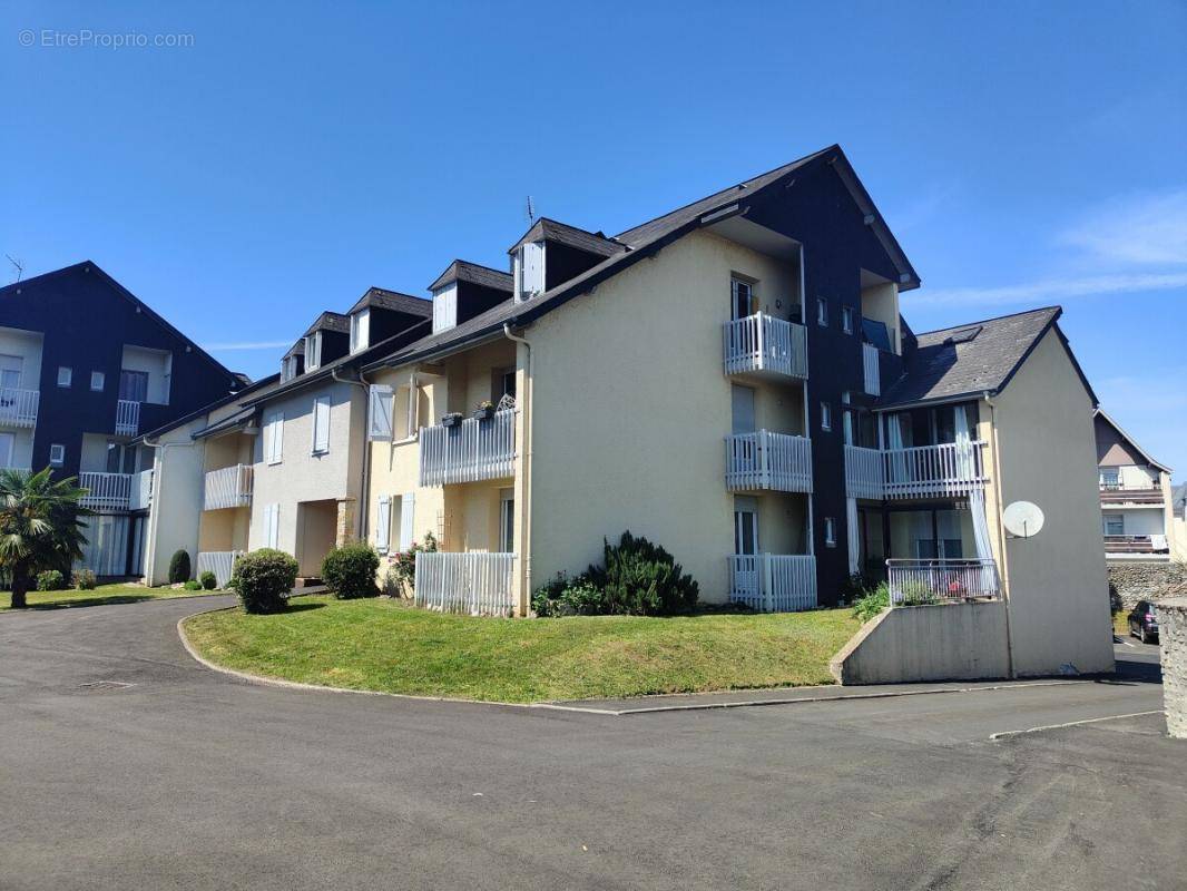 Appartement à OLORON-SAINTE-MARIE