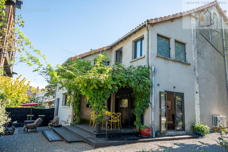 Maison à RIBERAC