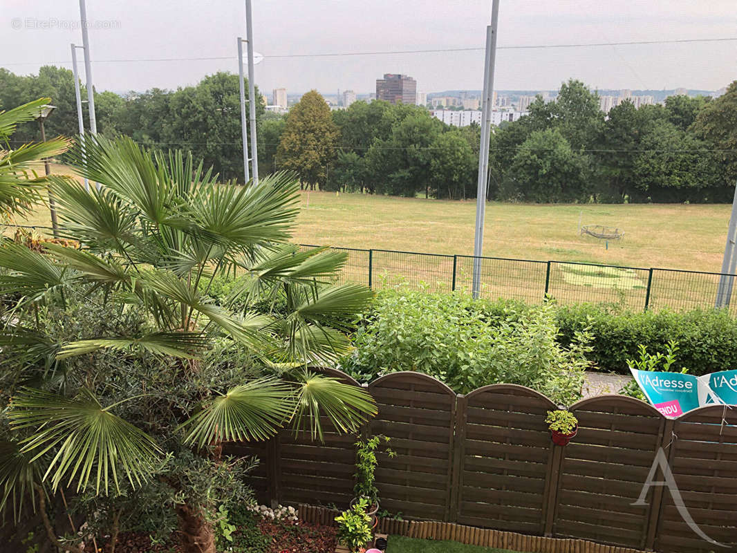 Appartement à ROSNY-SOUS-BOIS