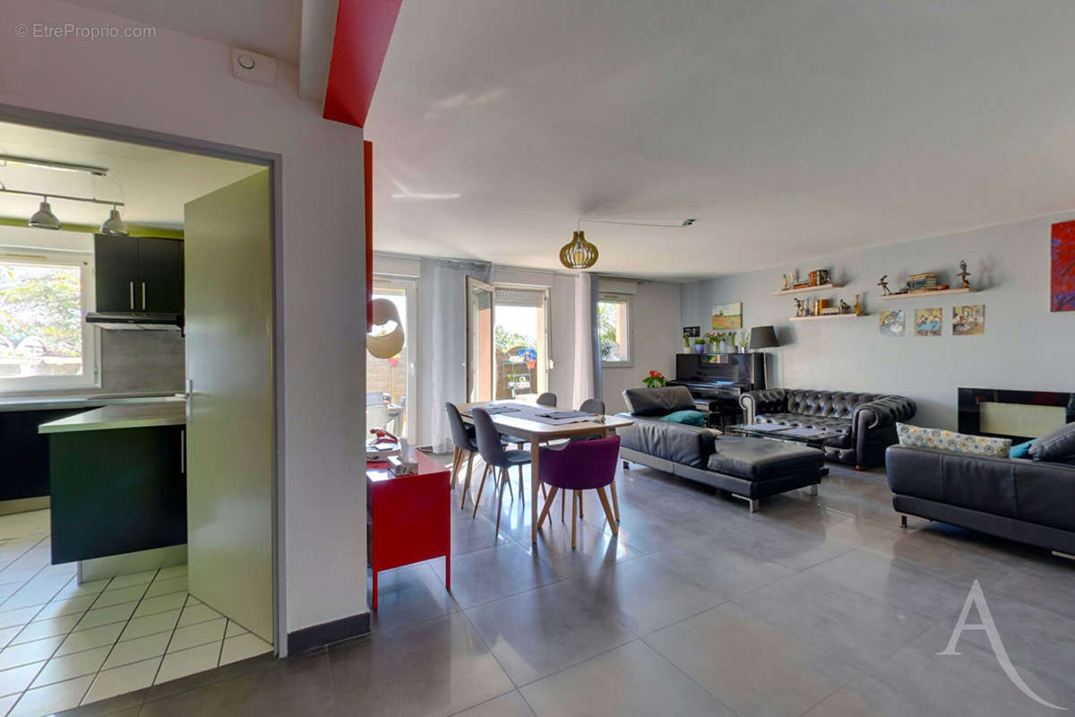 Appartement à ROSNY-SOUS-BOIS