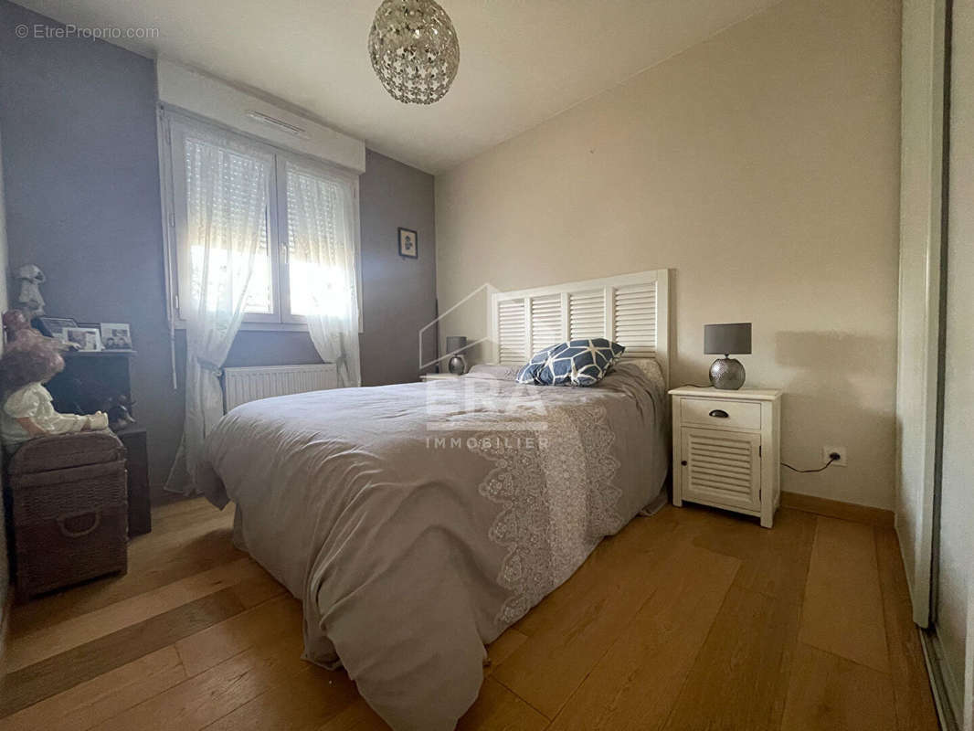 Appartement à AUNEAU