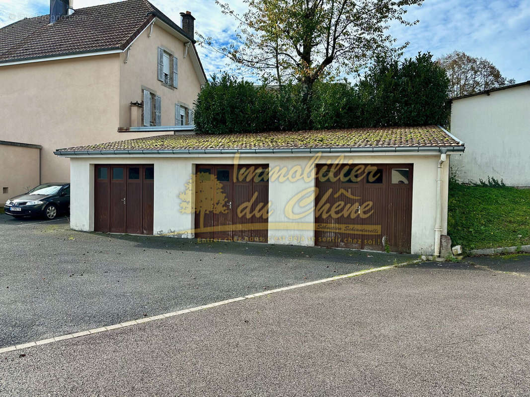 Appartement à LUXEUIL-LES-BAINS