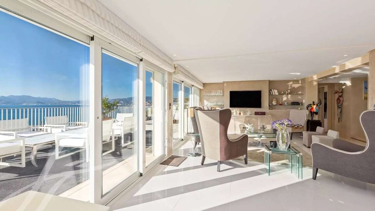 Maison à CANNES