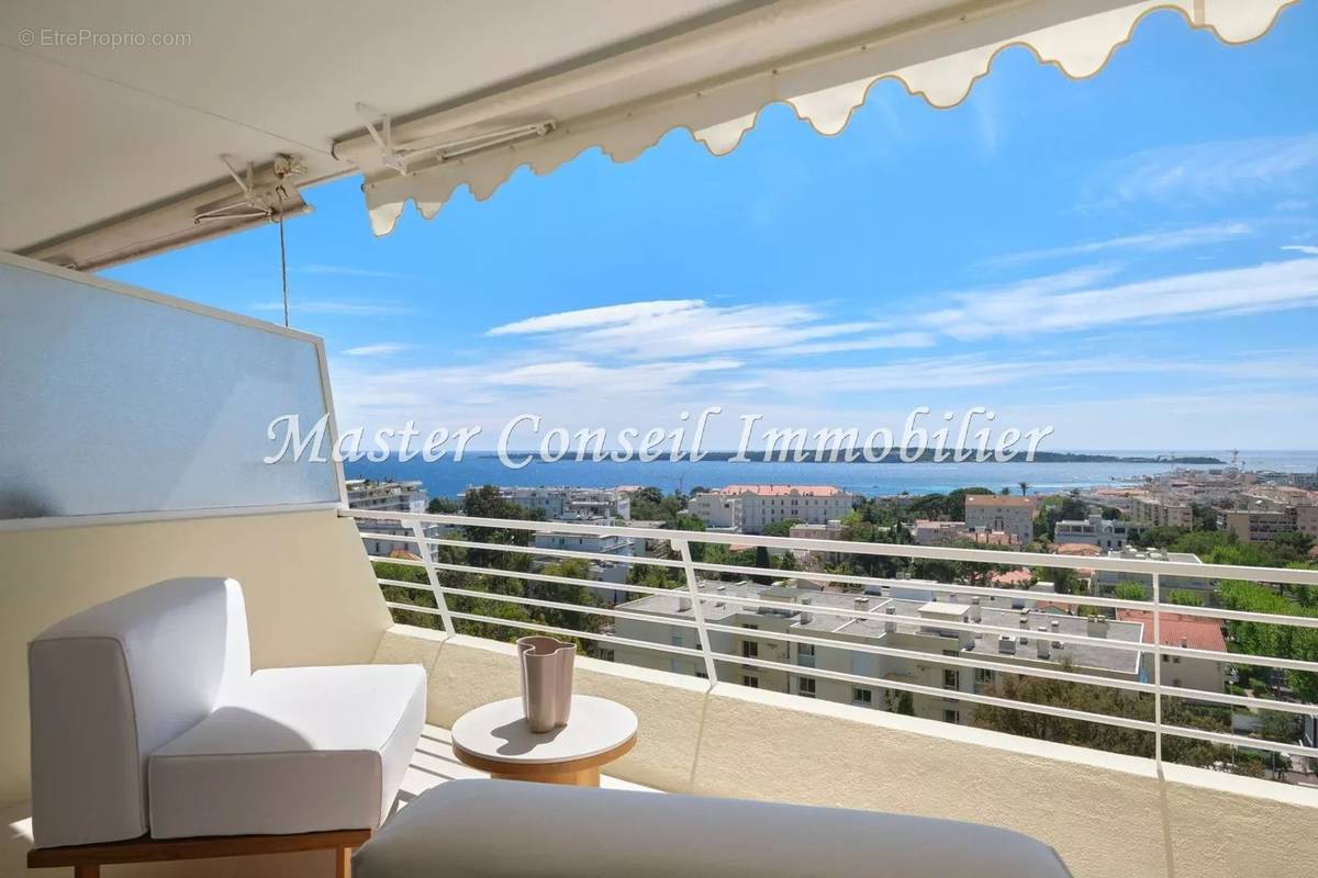 Appartement à CANNES