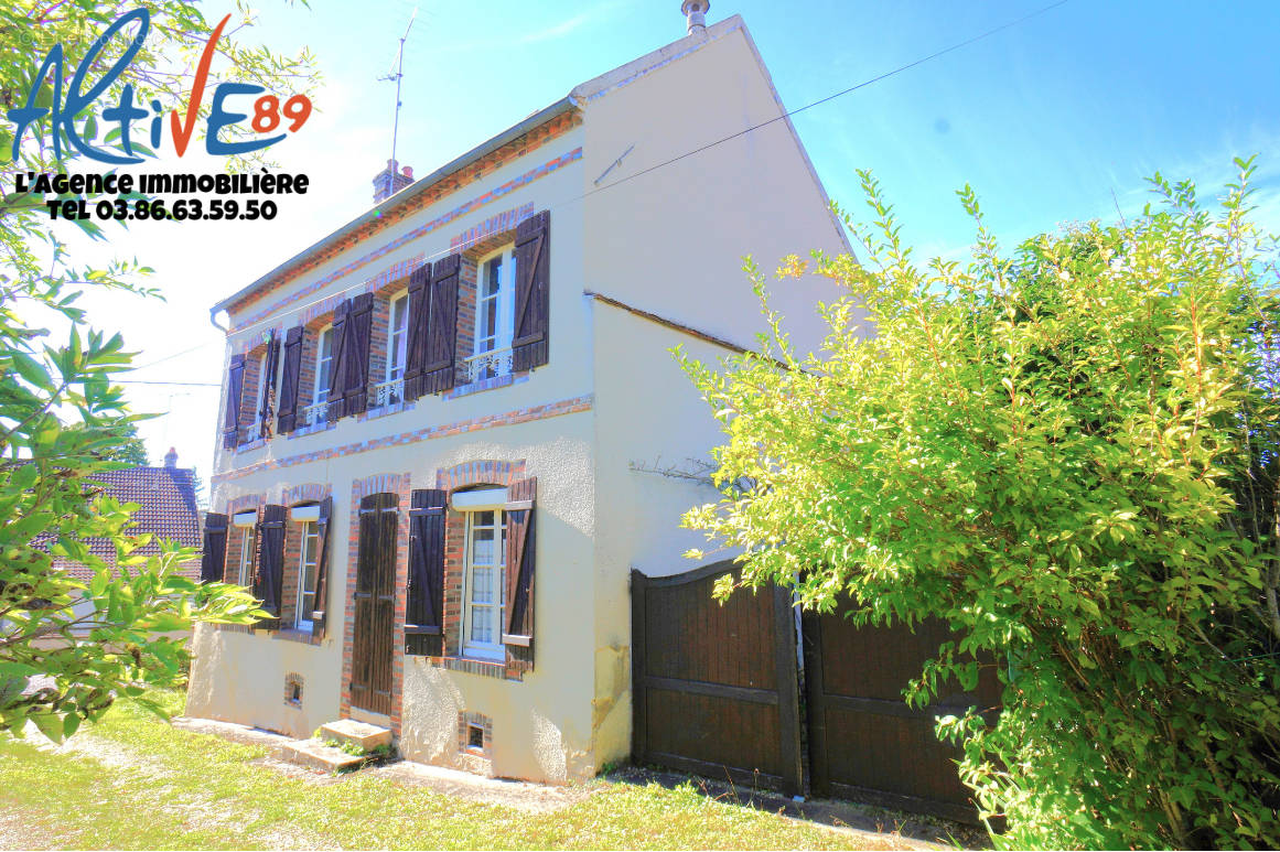 Maison à JOIGNY