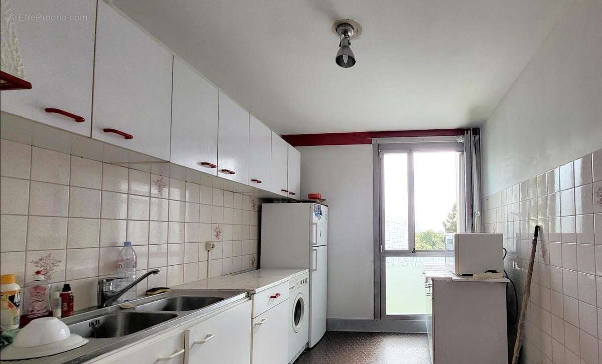 Appartement à PIERREFITTE-SUR-SEINE