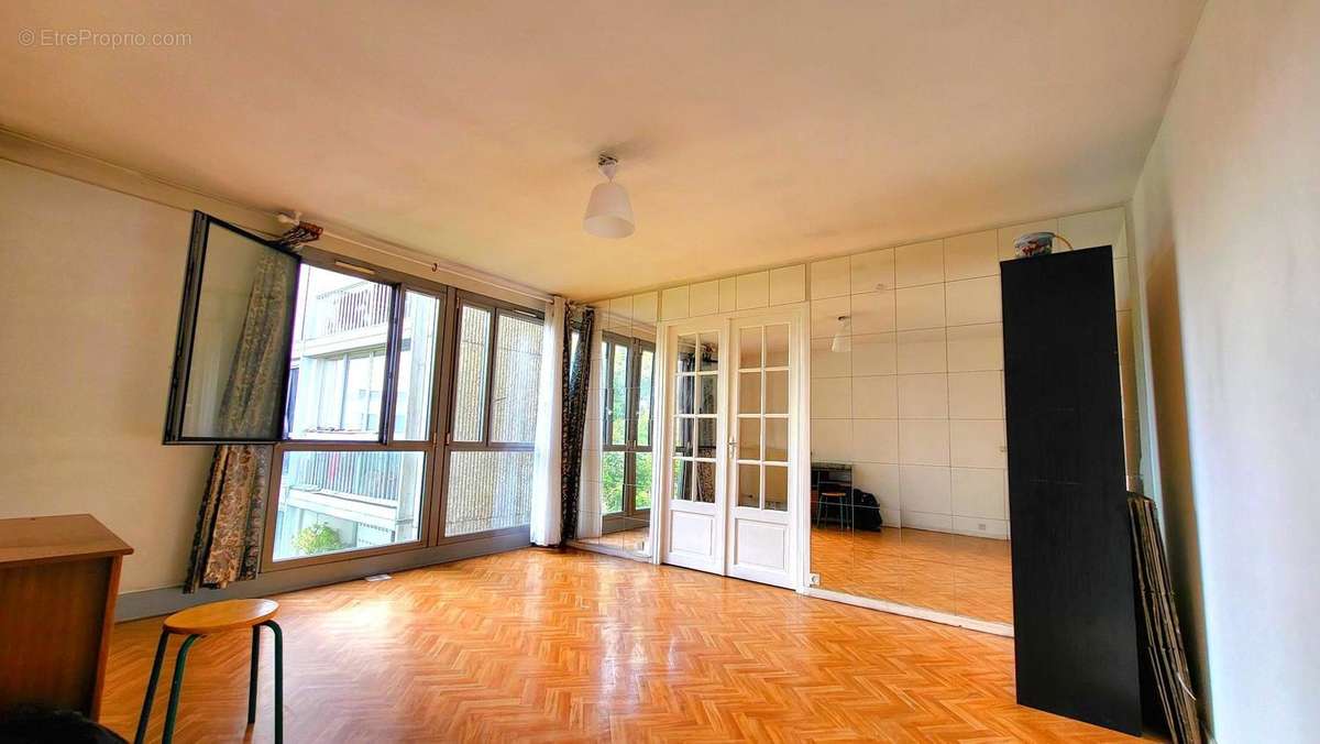 Appartement à PIERREFITTE-SUR-SEINE