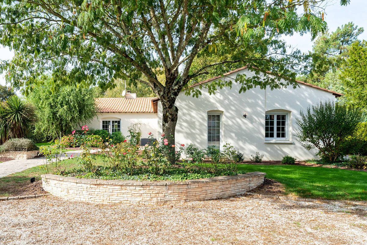 Maison à SAINT-PHILBERT-DE-GRAND-LIEU