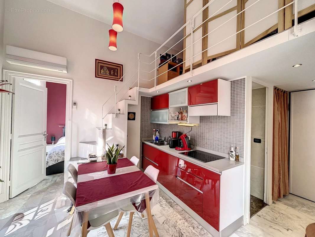 Appartement à MENTON