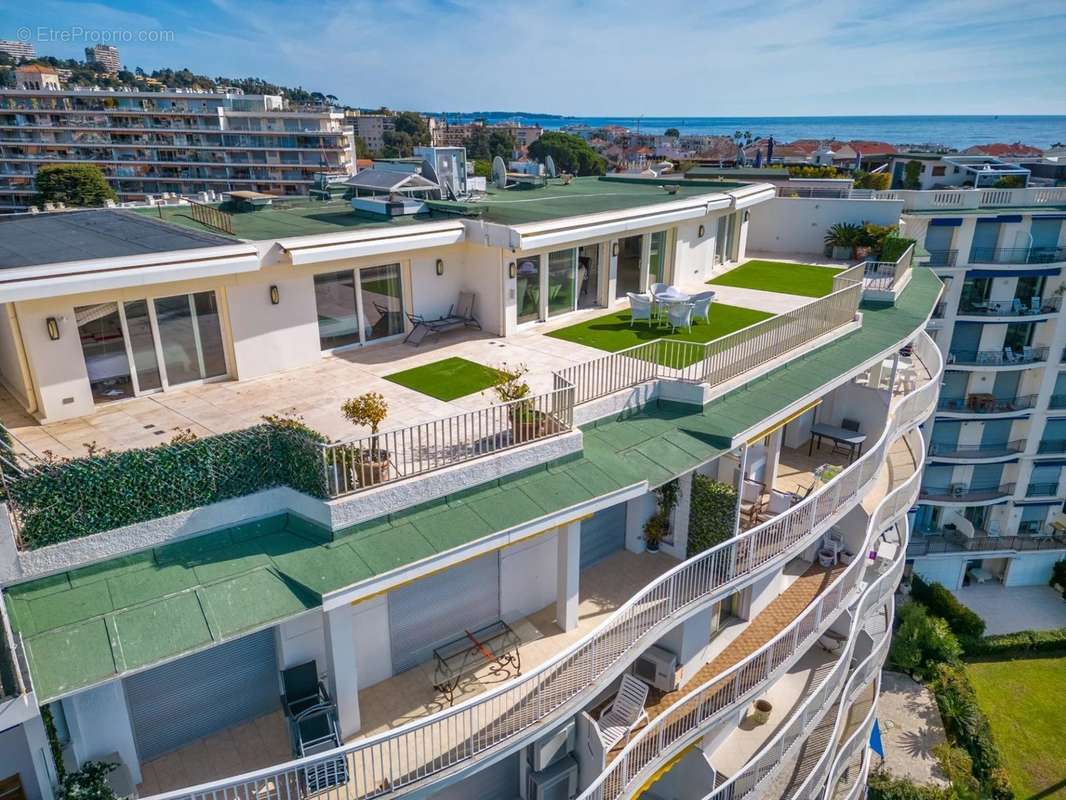 Appartement à CANNES