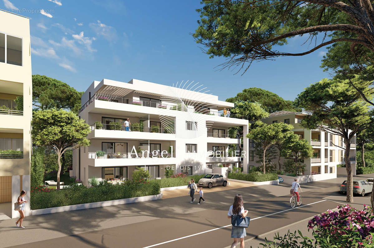 Appartement à FREJUS