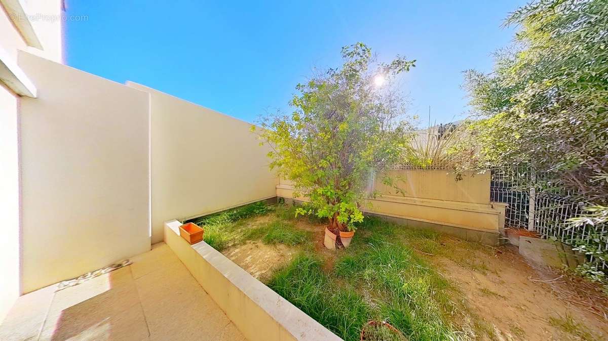 Appartement à MARSEILLE-8E