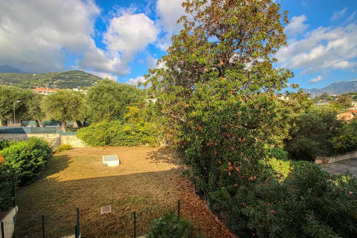 Appartement à ROQUEBRUNE-CAP-MARTIN