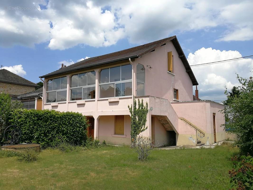 Maison à LE CREUSOT