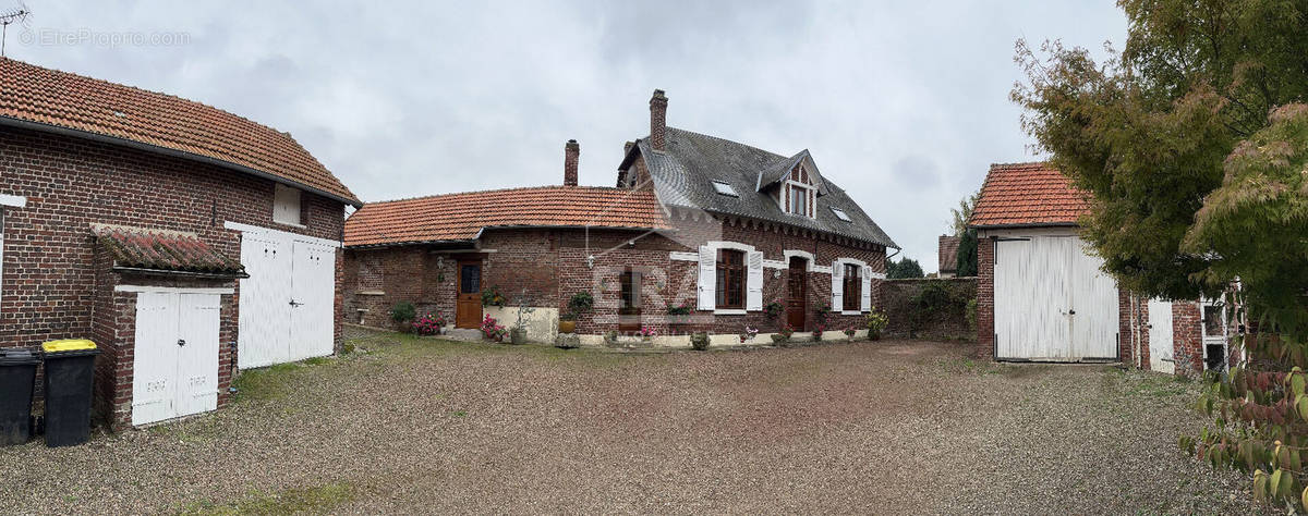 Maison à COMPIEGNE