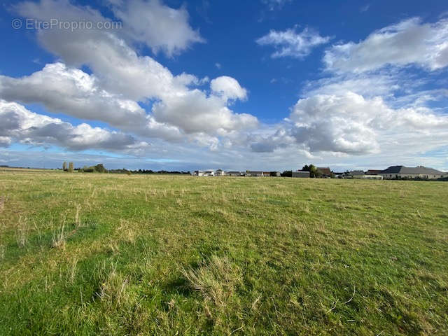 Terrain à CRESTOT