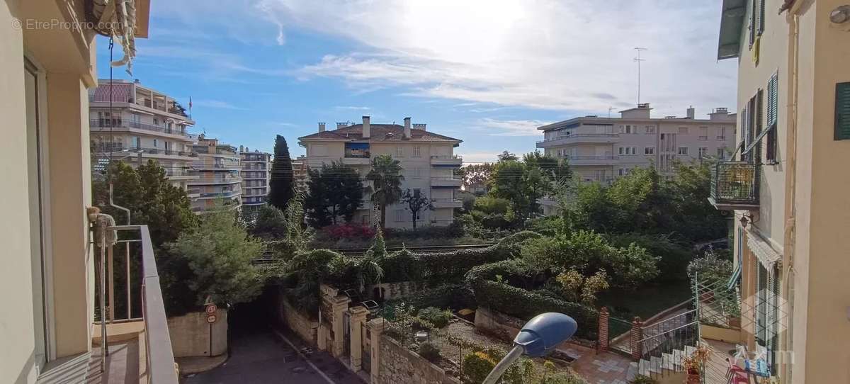 Appartement à MENTON