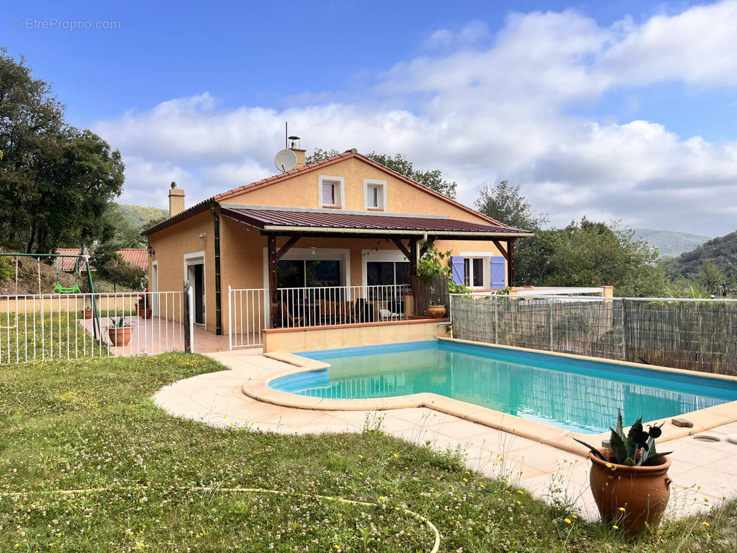 Maison à REYNES