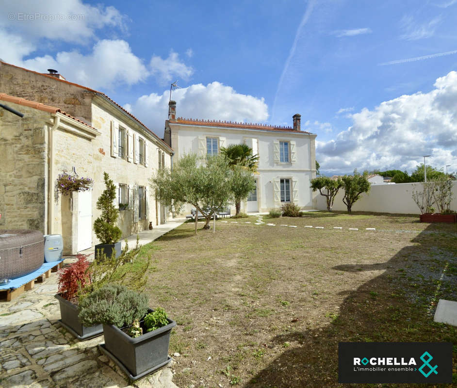 Maison à SAINTE-SOULLE