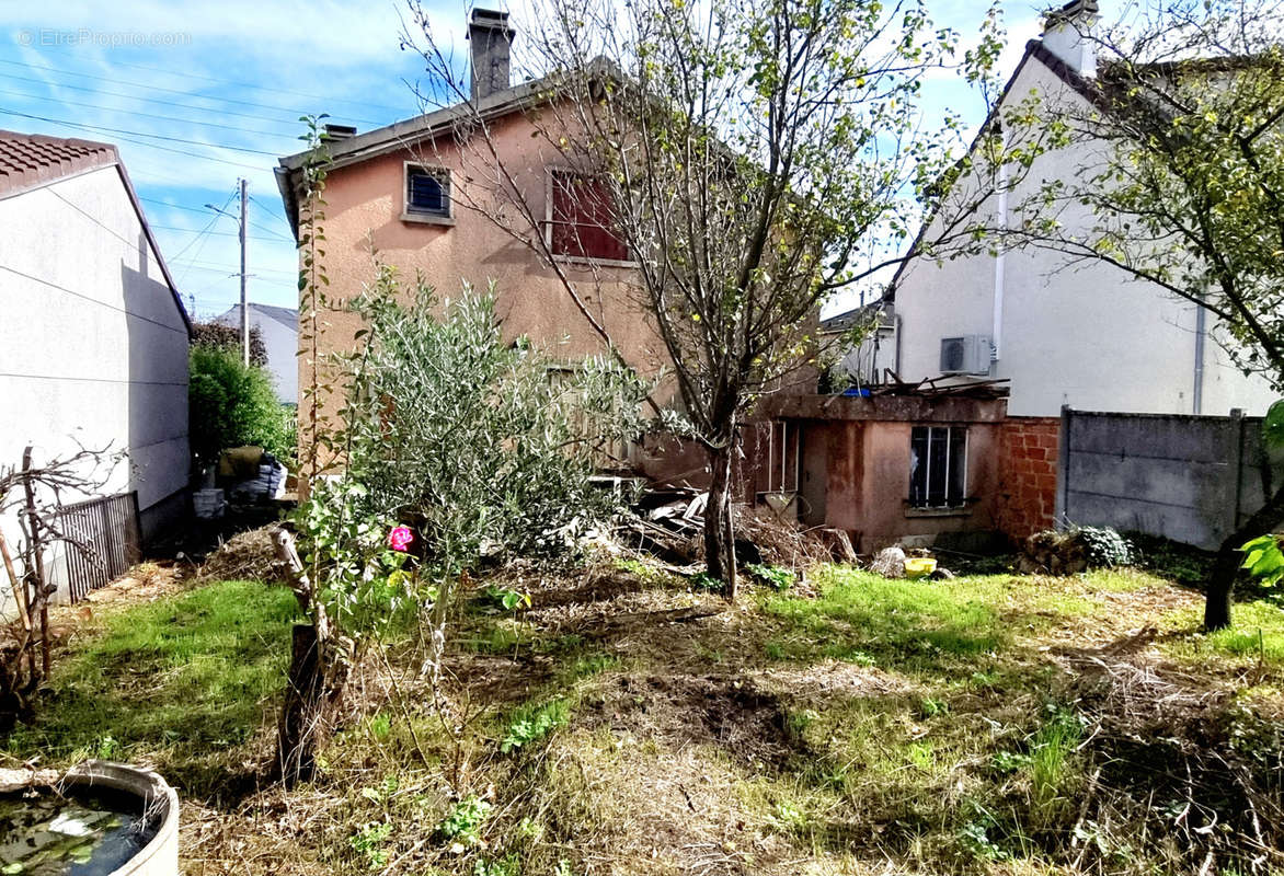 Maison à TREMBLAY-EN-FRANCE