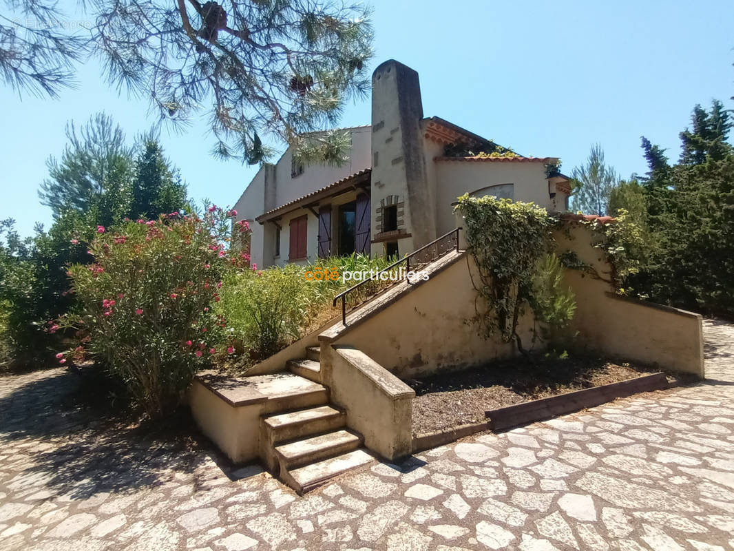 Maison à ROQUEBRUN