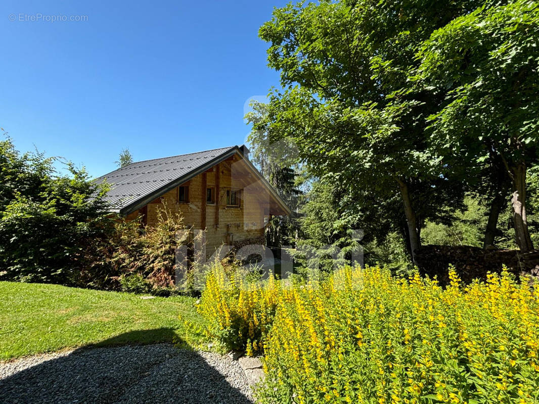 Maison à SAINT-FRANCOIS-LONGCHAMP