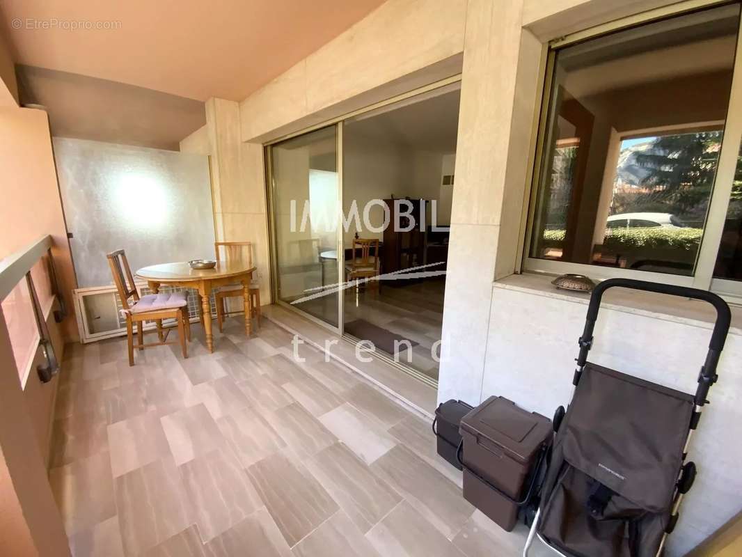 Appartement à MENTON