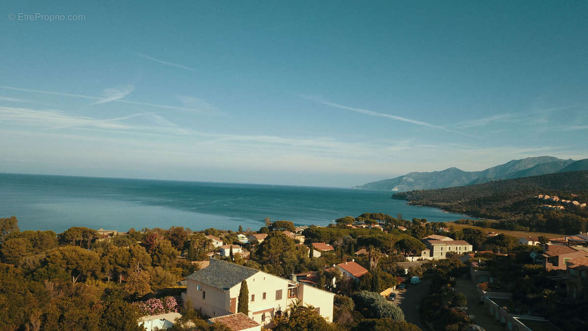 Terrain à SAINT-FLORENT