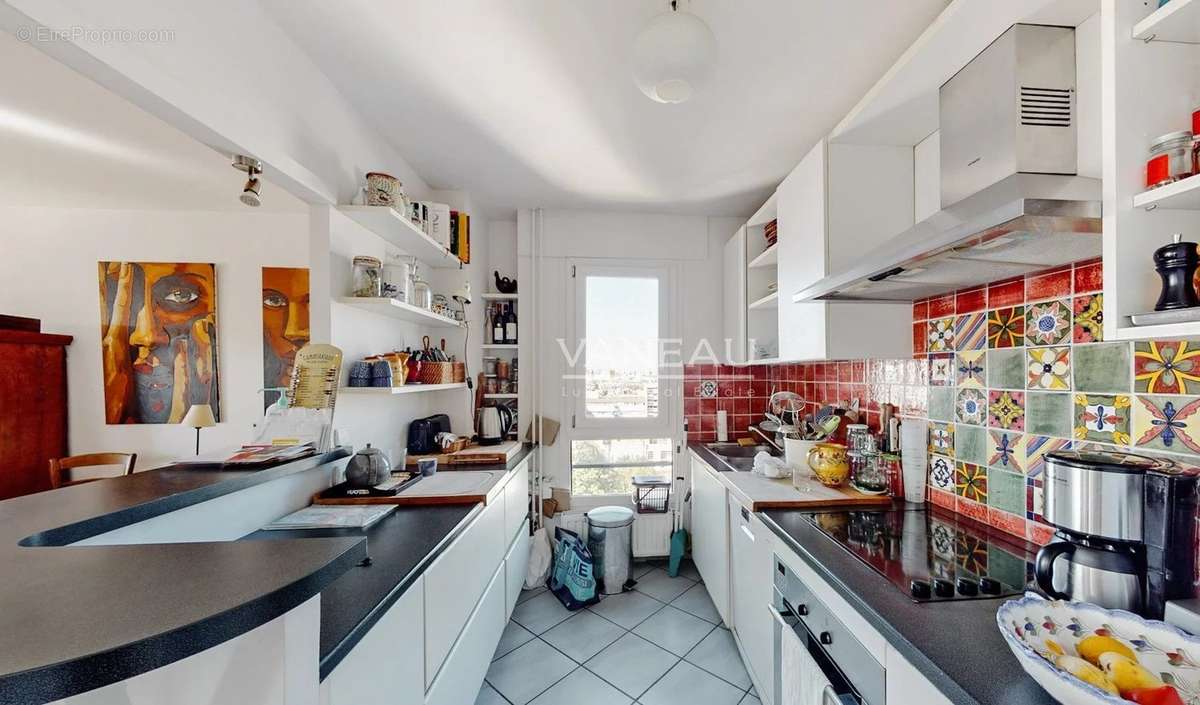 Appartement à PARIS-19E