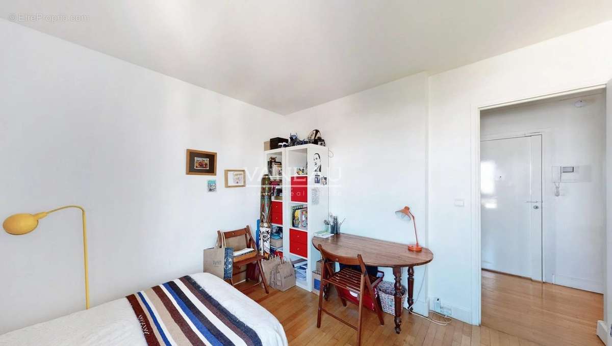 Appartement à PARIS-19E