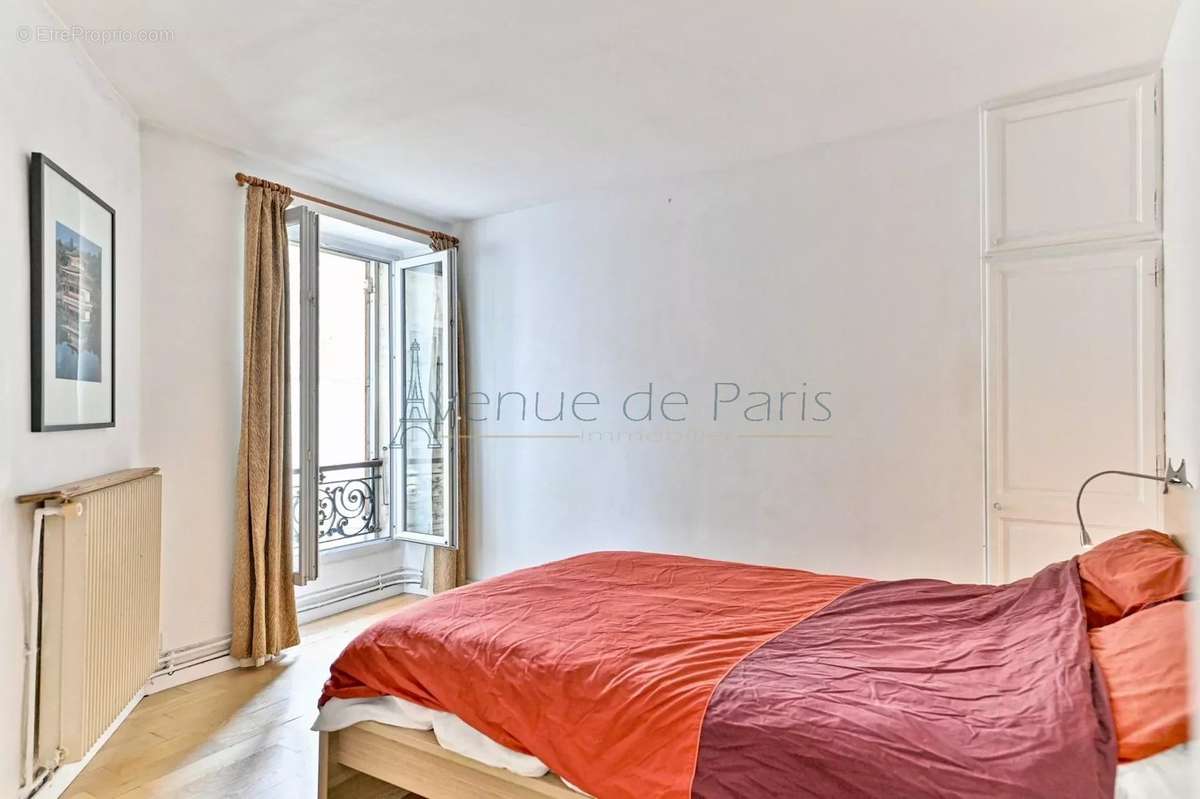 Appartement à PARIS-11E