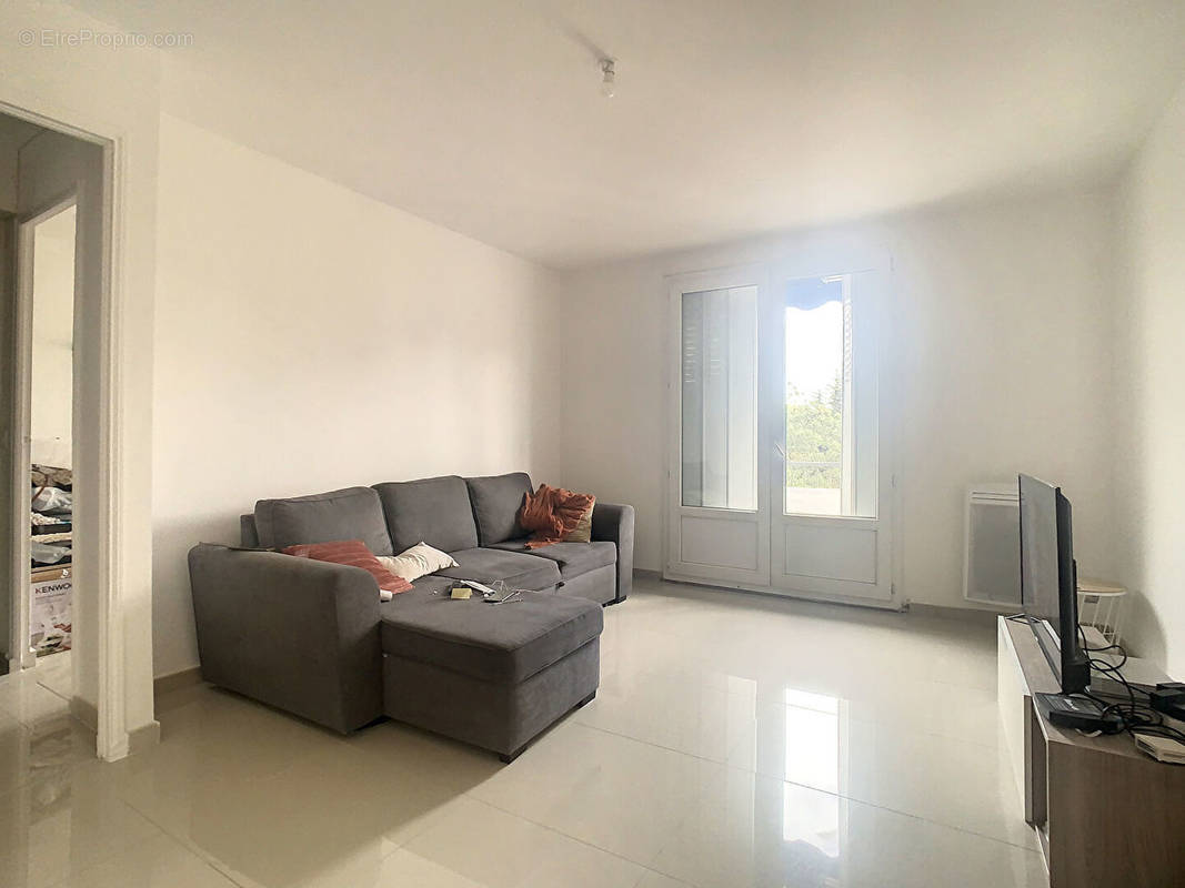 Appartement à MARSEILLE-14E