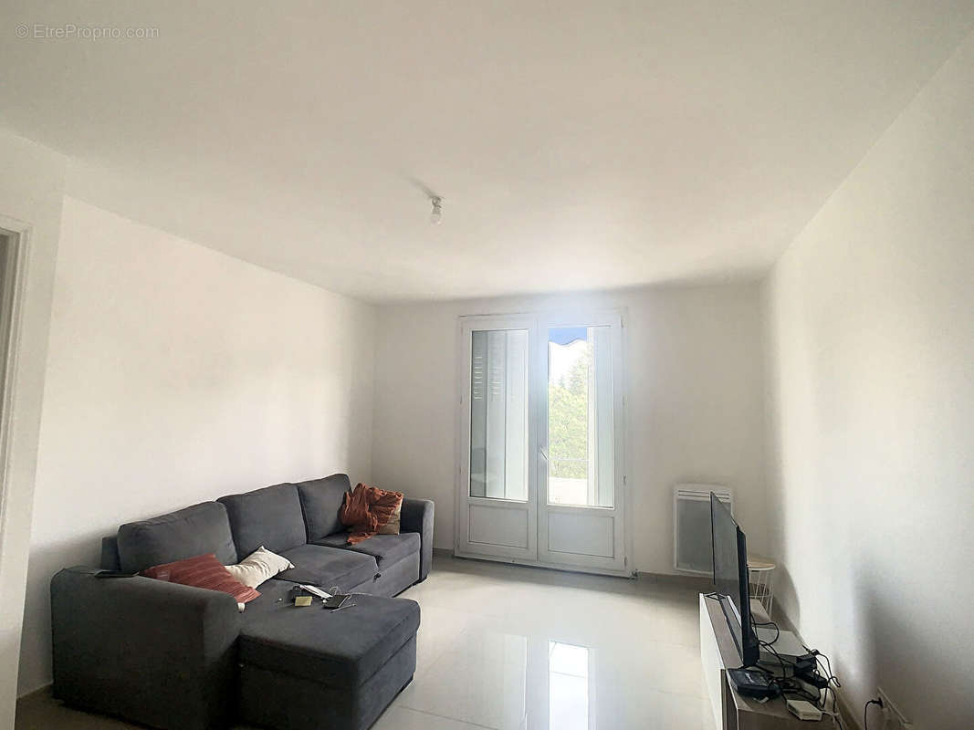 Appartement à MARSEILLE-14E