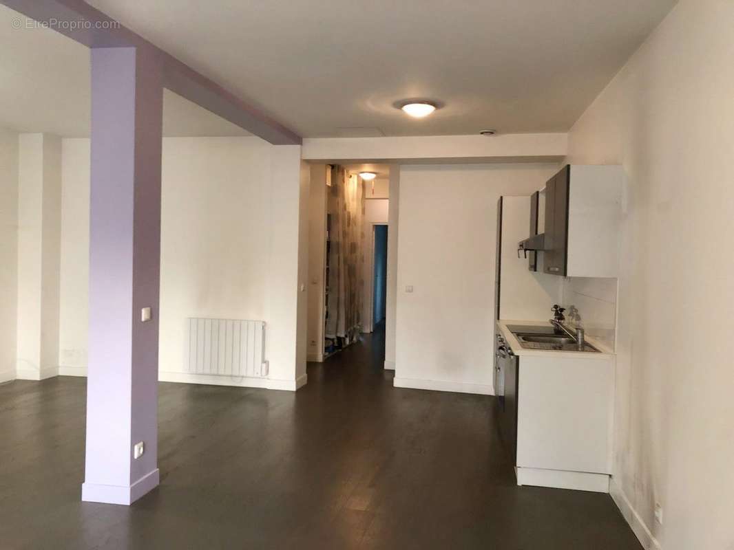 Appartement à LA COURNEUVE