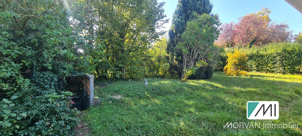 Maison à FEUCHEROLLES